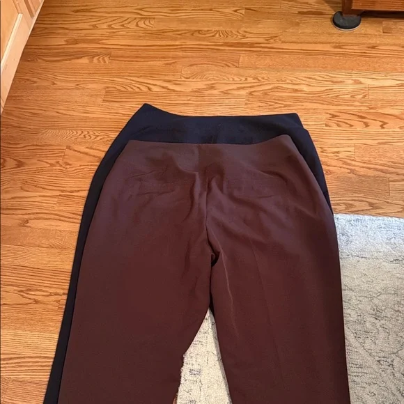 2 pair of Athleta Endless Trousers - size 18 worn for the fall season. - Picture 4 of 8